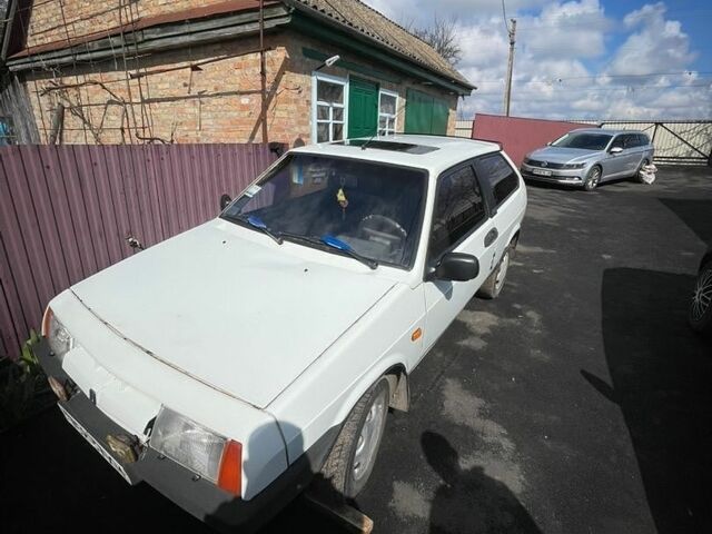 Білий ВАЗ 2108, об'ємом двигуна 1.5 л та пробігом 200 тис. км за 500 $, фото 1 на Automoto.ua