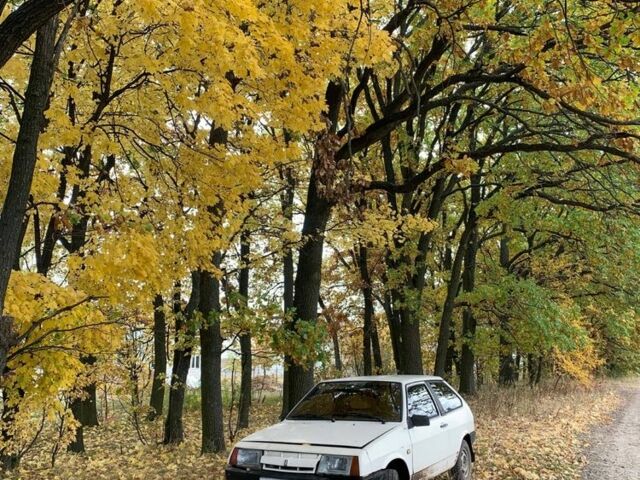Белый ВАЗ 2108, объемом двигателя 1.3 л и пробегом 50 тыс. км за 357 $, фото 1 на Automoto.ua