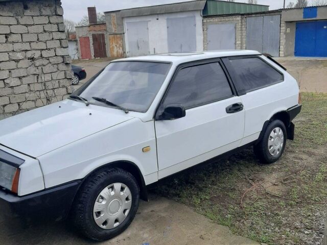 Білий ВАЗ 2108, об'ємом двигуна 1.29 л та пробігом 152 тис. км за 1100 $, фото 1 на Automoto.ua