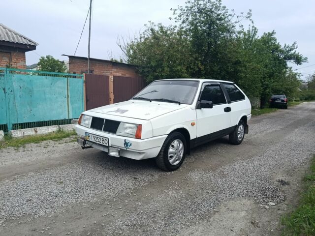 Белый ВАЗ 2108, объемом двигателя 1.5 л и пробегом 123 тыс. км за 850 $, фото 1 на Automoto.ua