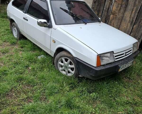 Белый ВАЗ 2108, объемом двигателя 1.5 л и пробегом 436 тыс. км за 602 $, фото 1 на Automoto.ua