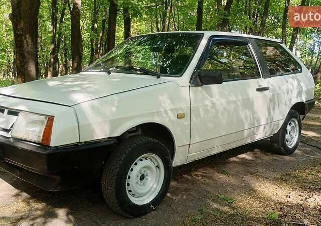 Білий ВАЗ 2108, об'ємом двигуна 1.3 л та пробігом 100 тис. км за 950 $, фото 1 на Automoto.ua