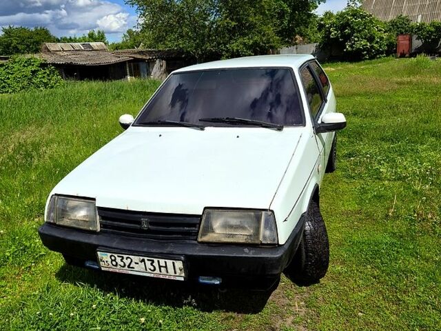 Білий ВАЗ 2108, об'ємом двигуна 1.5 л та пробігом 130 тис. км за 680 $, фото 1 на Automoto.ua