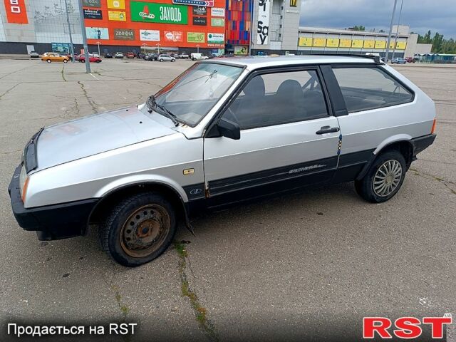 Белый ВАЗ 2108, объемом двигателя 1.1 л и пробегом 98 тыс. км за 700 $, фото 1 на Automoto.ua
