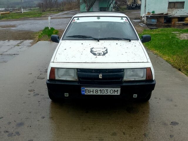 Белый ВАЗ 2108, объемом двигателя 1.3 л и пробегом 0 тыс. км за 800 $, фото 1 на Automoto.ua