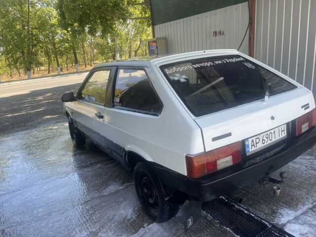 Белый ВАЗ 2108, объемом двигателя 1.3 л и пробегом 320 тыс. км за 700 $, фото 1 на Automoto.ua