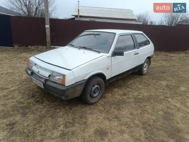 Белый ВАЗ 2108, объемом двигателя 1.29 л и пробегом 83 тыс. км за 450 $, фото 1 на Automoto.ua