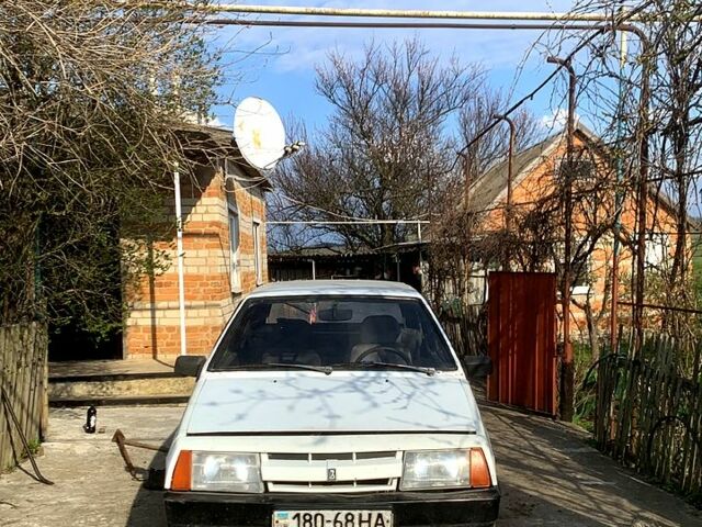 Белый ВАЗ 2108, объемом двигателя 1.3 л и пробегом 0 тыс. км за 450 $, фото 1 на Automoto.ua