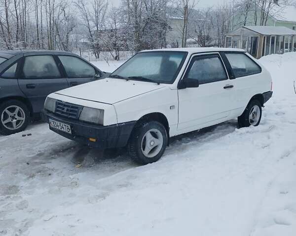 Белый ВАЗ 2108, объемом двигателя 0 л и пробегом 320 тыс. км за 650 $, фото 1 на Automoto.ua