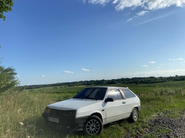 Белый ВАЗ 2108, объемом двигателя 1.3 л и пробегом 43 тыс. км за 1156 $, фото 1 на Automoto.ua