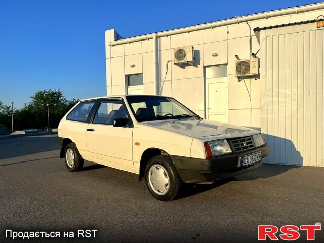 Белый ВАЗ 2108, объемом двигателя 1.3 л и пробегом 405 тыс. км за 1550 $, фото 1 на Automoto.ua