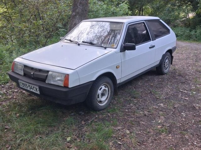 Белый ВАЗ 2108, объемом двигателя 1.2 л и пробегом 45 тыс. км за 1003 $, фото 1 на Automoto.ua