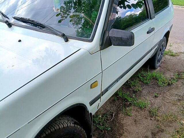 Белый ВАЗ 2108, объемом двигателя 1.2 л и пробегом 0 тыс. км за 1000 $, фото 1 на Automoto.ua
