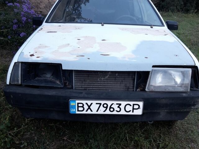 Белый ВАЗ 2108, объемом двигателя 1.5 л и пробегом 20 тыс. км за 266 $, фото 1 на Automoto.ua