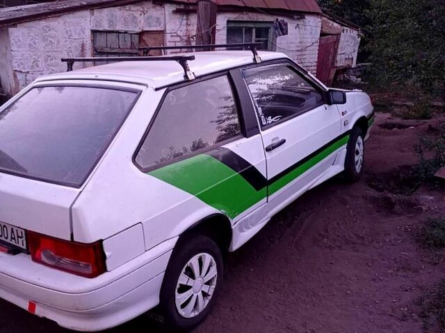 Белый ВАЗ 2108, объемом двигателя 1.5 л и пробегом 10 тыс. км за 650 $, фото 1 на Automoto.ua