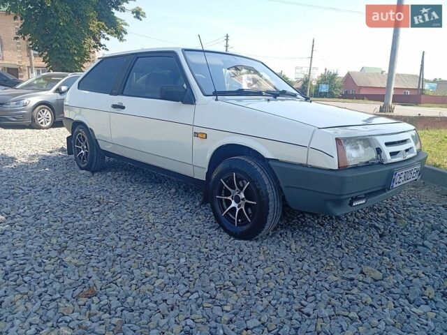 Белый ВАЗ 2108, объемом двигателя 1.29 л и пробегом 22 тыс. км за 2500 $, фото 1 на Automoto.ua