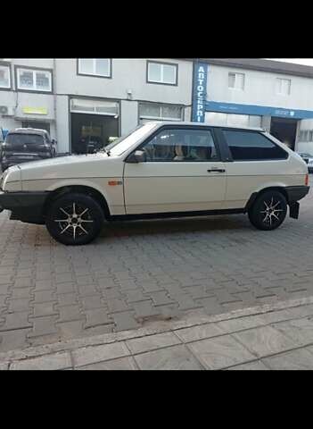 Білий ВАЗ 2108, об'ємом двигуна 1.29 л та пробігом 52 тис. км за 3000 $, фото 1 на Automoto.ua