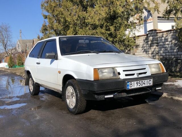 Білий ВАЗ 2108, об'ємом двигуна 1.1 л та пробігом 300 тис. км за 800 $, фото 1 на Automoto.ua