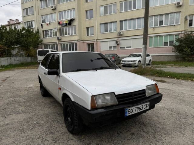 ВАЗ 2108 1991 в Каменце-Подольском на Automoto.ua Белый ВАЗ 2108, объемом двигателя 1.5 л и пробегом 100 тыс. км за 550 $, фото 1 на Automoto.ua