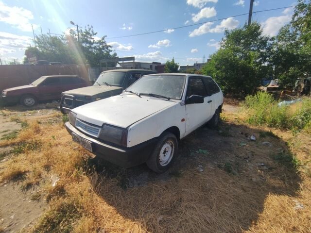 Белый ВАЗ 2108, объемом двигателя 0 л и пробегом 333 тыс. км за 563 $, фото 1 на Automoto.ua