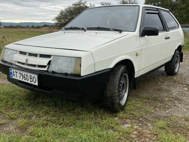 Белый ВАЗ 2108, объемом двигателя 1.1 л и пробегом 222 тыс. км за 860 $, фото 1 на Automoto.ua