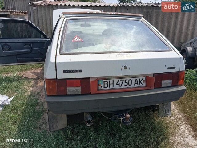 Білий ВАЗ 2108, об'ємом двигуна 1.3 л та пробігом 879 тис. км за 900 $, фото 1 на Automoto.ua