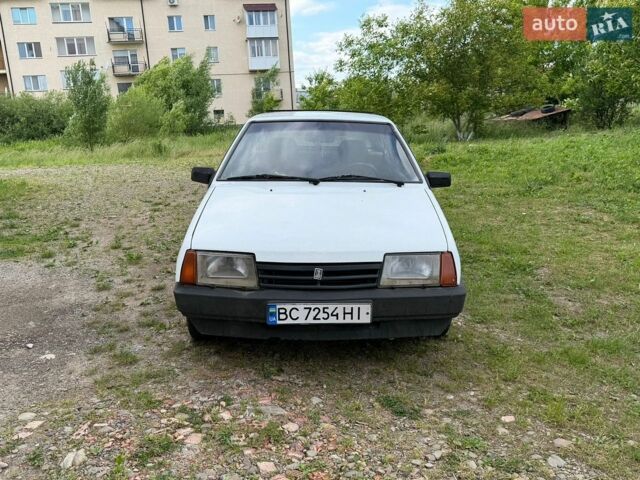 Белый ВАЗ 2108, объемом двигателя 1.29 л и пробегом 86 тыс. км за 460 $, фото 1 на Automoto.ua