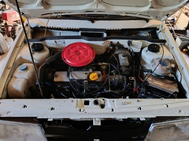 Белый ВАЗ 2108, объемом двигателя 1.5 л и пробегом 98 тыс. км за 1100 $, фото 1 на Automoto.ua
