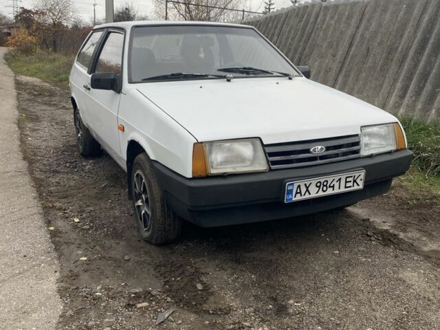 Белый ВАЗ 2108, объемом двигателя 1.5 л и пробегом 3 тыс. км за 700 $, фото 1 на Automoto.ua