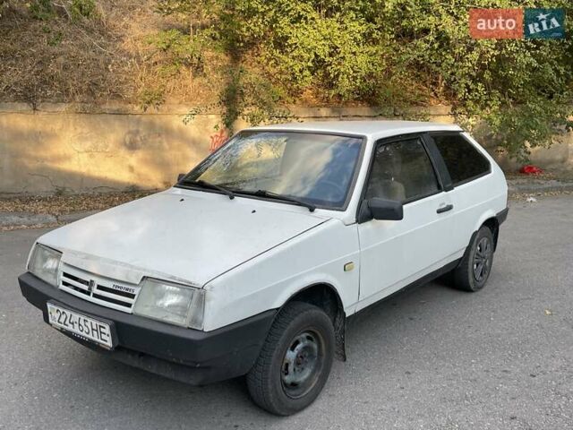 Белый ВАЗ 2108, объемом двигателя 1.5 л и пробегом 165 тыс. км за 799 $, фото 1 на Automoto.ua