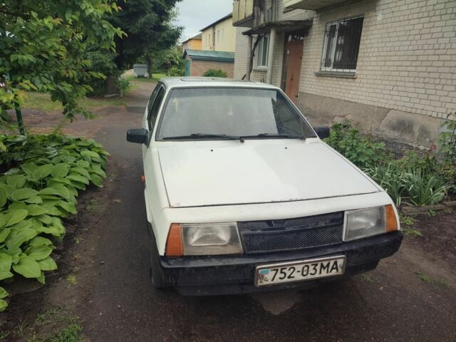 Білий ВАЗ 2108, об'ємом двигуна 0 л та пробігом 1 тис. км за 908 $, фото 1 на Automoto.ua