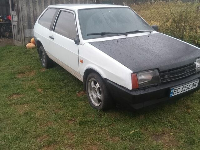 Белый ВАЗ 2108, объемом двигателя 1.5 л и пробегом 34 тыс. км за 1100 $, фото 1 на Automoto.ua