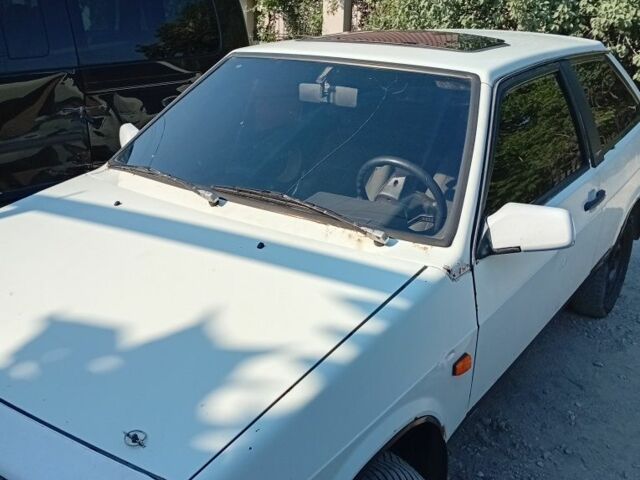 Белый ВАЗ 2108, объемом двигателя 0 л и пробегом 58 тыс. км за 597 $, фото 1 на Automoto.ua