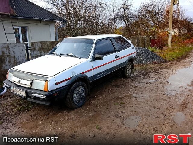 Белый ВАЗ 2108, объемом двигателя 1.3 л и пробегом 0 тыс. км за 600 $, фото 1 на Automoto.ua