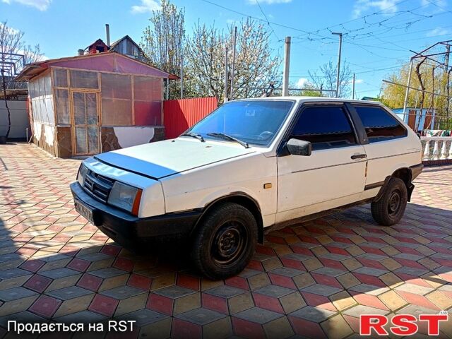 Белый ВАЗ 2108, объемом двигателя 13 л и пробегом 0 тыс. км за 500 $, фото 1 на Automoto.ua
