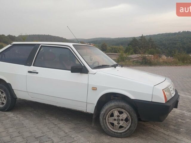 Белый ВАЗ 2108, объемом двигателя 1.1 л и пробегом 89 тыс. км за 700 $, фото 1 на Automoto.ua