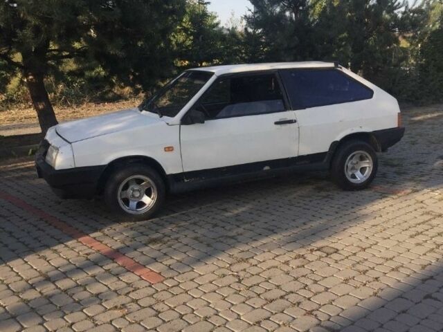 Белый ВАЗ 2108, объемом двигателя 0 л и пробегом 100 тыс. км за 700 $, фото 1 на Automoto.ua