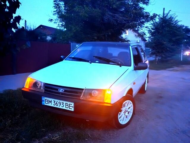Білий ВАЗ 2108, об'ємом двигуна 1.3 л та пробігом 350 тис. км за 1000 $, фото 1 на Automoto.ua