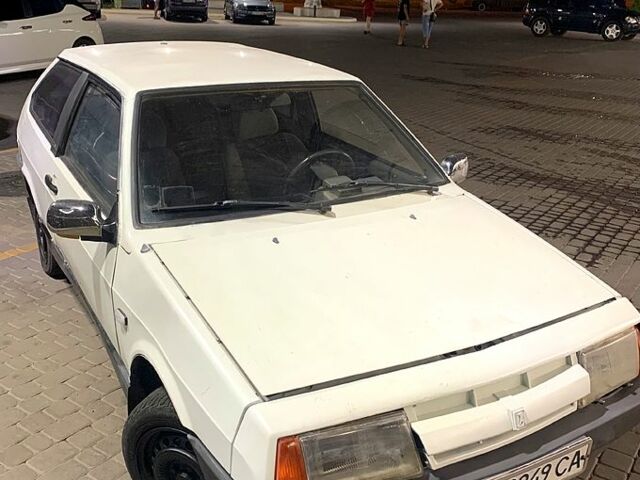 Белый ВАЗ 2108, объемом двигателя 1.3 л и пробегом 193 тыс. км за 650 $, фото 1 на Automoto.ua