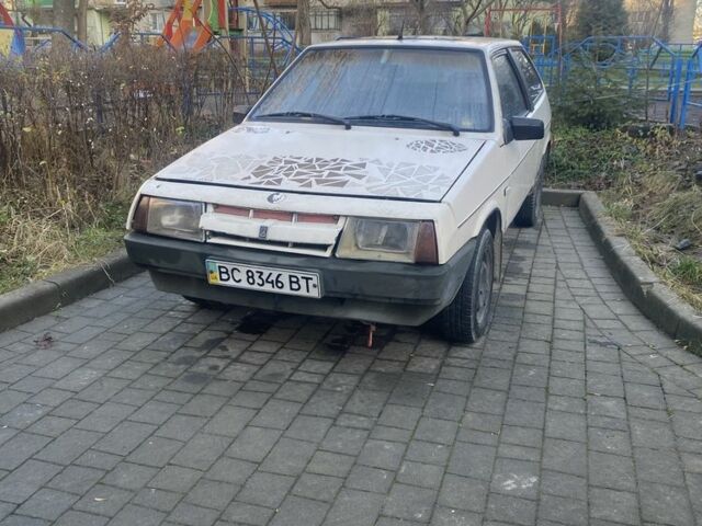 Белый ВАЗ 2108, объемом двигателя 1.3 л и пробегом 10 тыс. км за 350 $, фото 1 на Automoto.ua