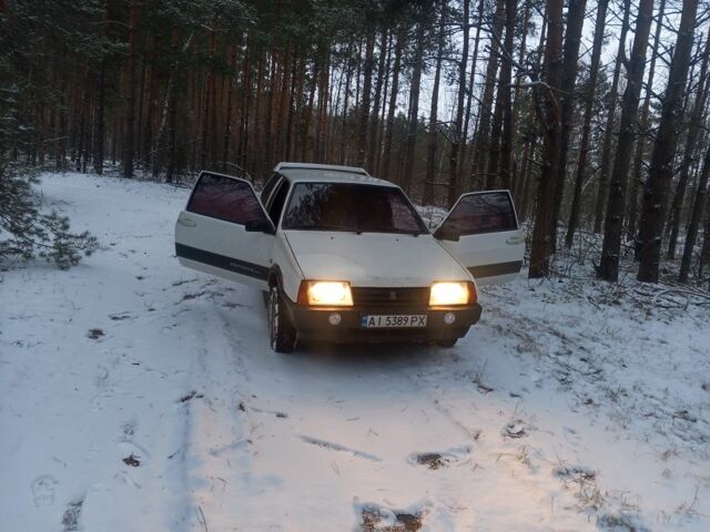 Белый ВАЗ 2108, объемом двигателя 1.3 л и пробегом 59 тыс. км за 900 $, фото 1 на Automoto.ua