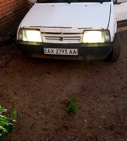 Белый ВАЗ 2108, объемом двигателя 1.5 л и пробегом 231 тыс. км за 475 $, фото 1 на Automoto.ua