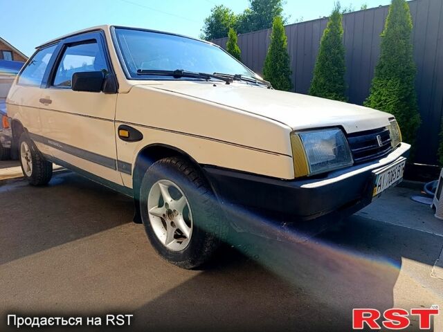 Белый ВАЗ 2108, объемом двигателя 1.3 л и пробегом 122 тыс. км за 820 $, фото 1 на Automoto.ua