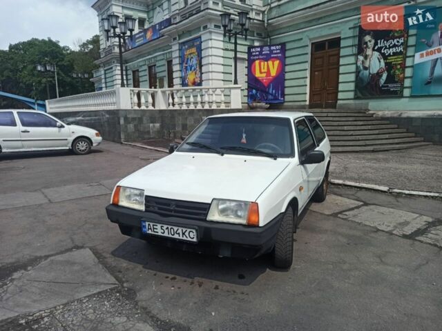 Белый ВАЗ 2108, объемом двигателя 1.5 л и пробегом 150 тыс. км за 1700 $, фото 1 на Automoto.ua