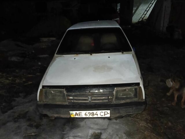 Белый ВАЗ 2108, объемом двигателя 1.3 л и пробегом 54 тыс. км за 408 $, фото 1 на Automoto.ua