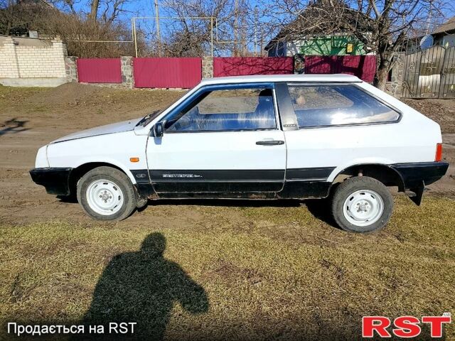 Белый ВАЗ 2108, объемом двигателя 1.3 л и пробегом 0 тыс. км за 450 $, фото 1 на Automoto.ua