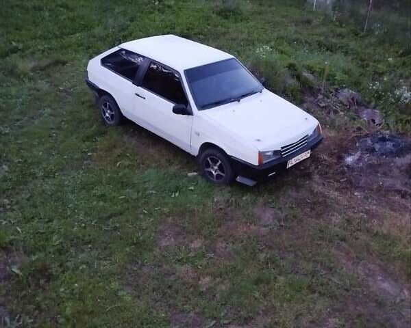 Білий ВАЗ 2108, об'ємом двигуна 1.5 л та пробігом 230 тис. км за 400 $, фото 1 на Automoto.ua