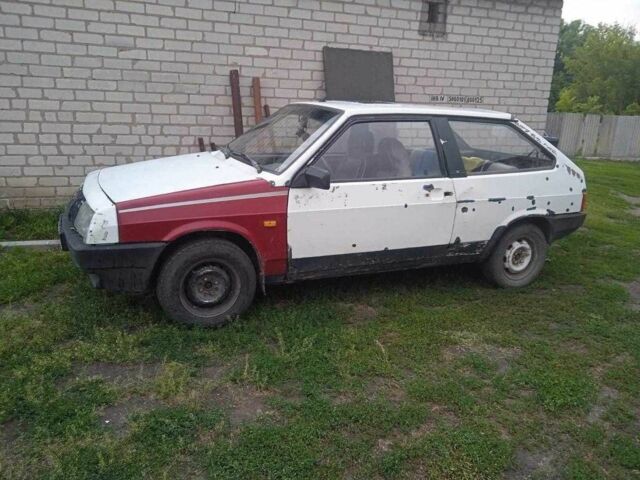 Белый ВАЗ 2108, объемом двигателя 1.5 л и пробегом 54 тыс. км за 380 $, фото 1 на Automoto.ua