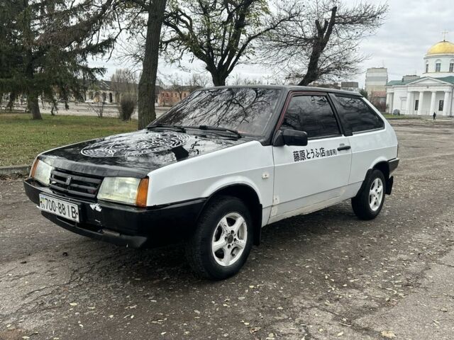 Белый ВАЗ 2108, объемом двигателя 1.3 л и пробегом 57 тыс. км за 980 $, фото 1 на Automoto.ua