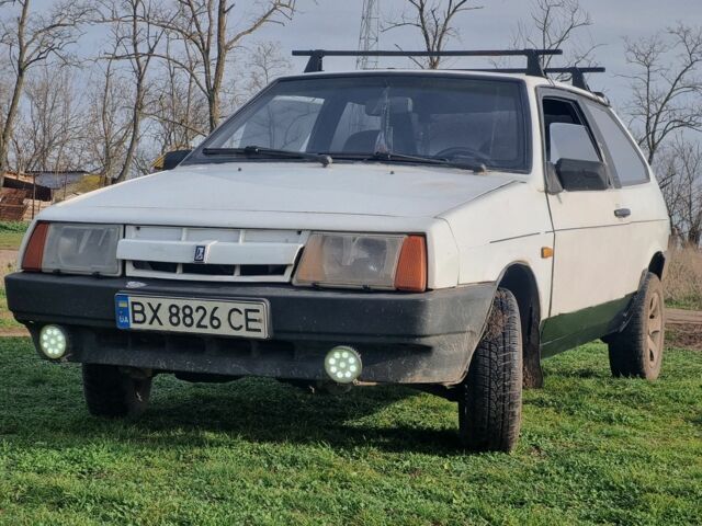 Белый ВАЗ 2108, объемом двигателя 0 л и пробегом 12 тыс. км за 750 $, фото 1 на Automoto.ua